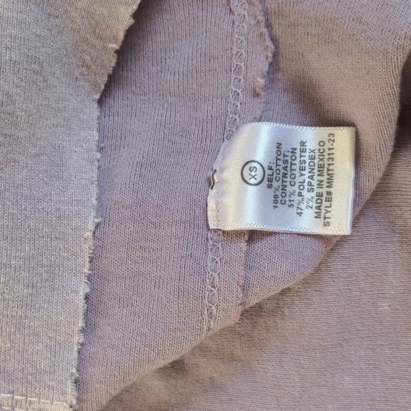 Altar'd State Outseam Short Sleeve Sweatshirt Size XS - Picture 5 of 5